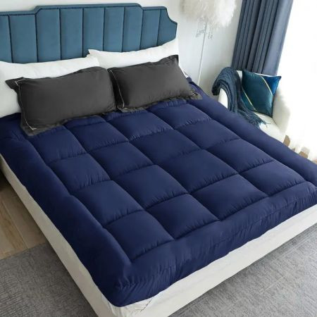 5/7 Feet Deluxe Mattress Topper( Blue Colour )